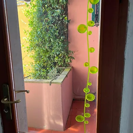 Semesterbostad Casetta Nel Borgo